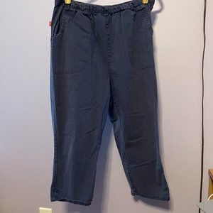 Navy elastic waist capri - Size 20W